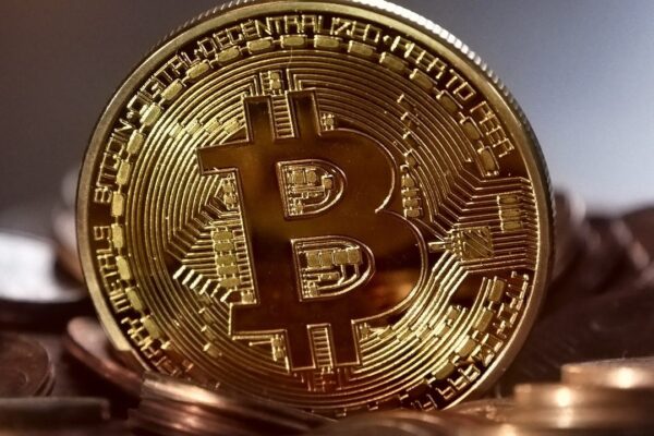 Why Altcoins Could Outperform Bitcoin in 2024: Is Altseason Finally Here